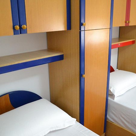 Central 5 Bedrooms Apartment Partial Seaview Vlore Luaran gambar