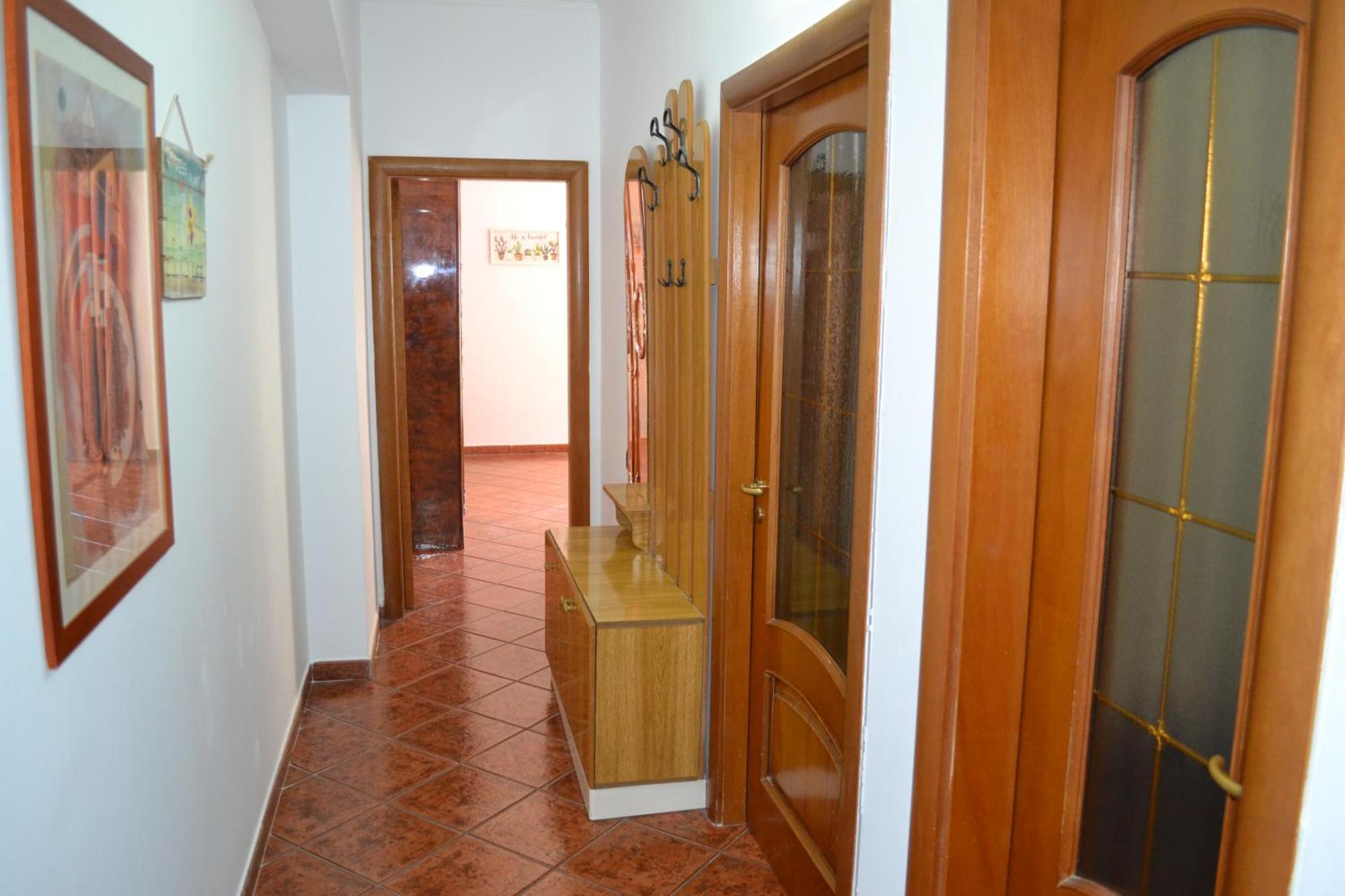 Central 5 Bedrooms Apartment Partial Seaview Vlore Luaran gambar