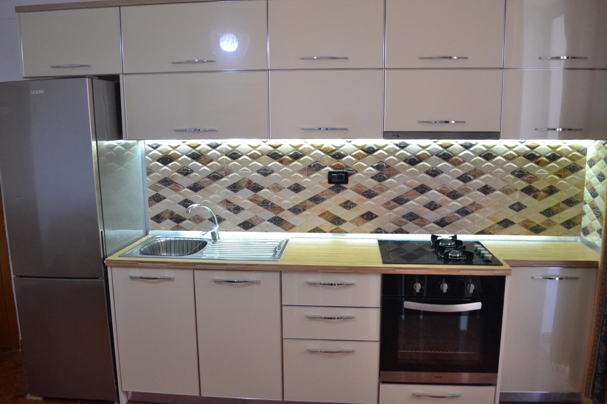 Central 5 Bedrooms Apartment Partial Seaview Vlore Luaran gambar