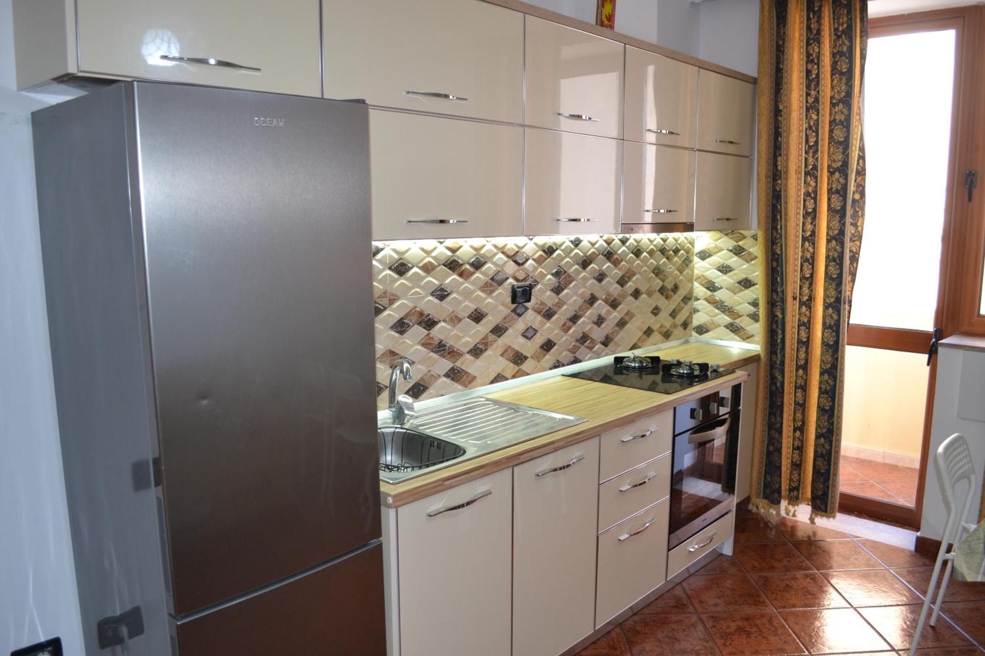 Central 5 Bedrooms Apartment Partial Seaview Vlore Luaran gambar