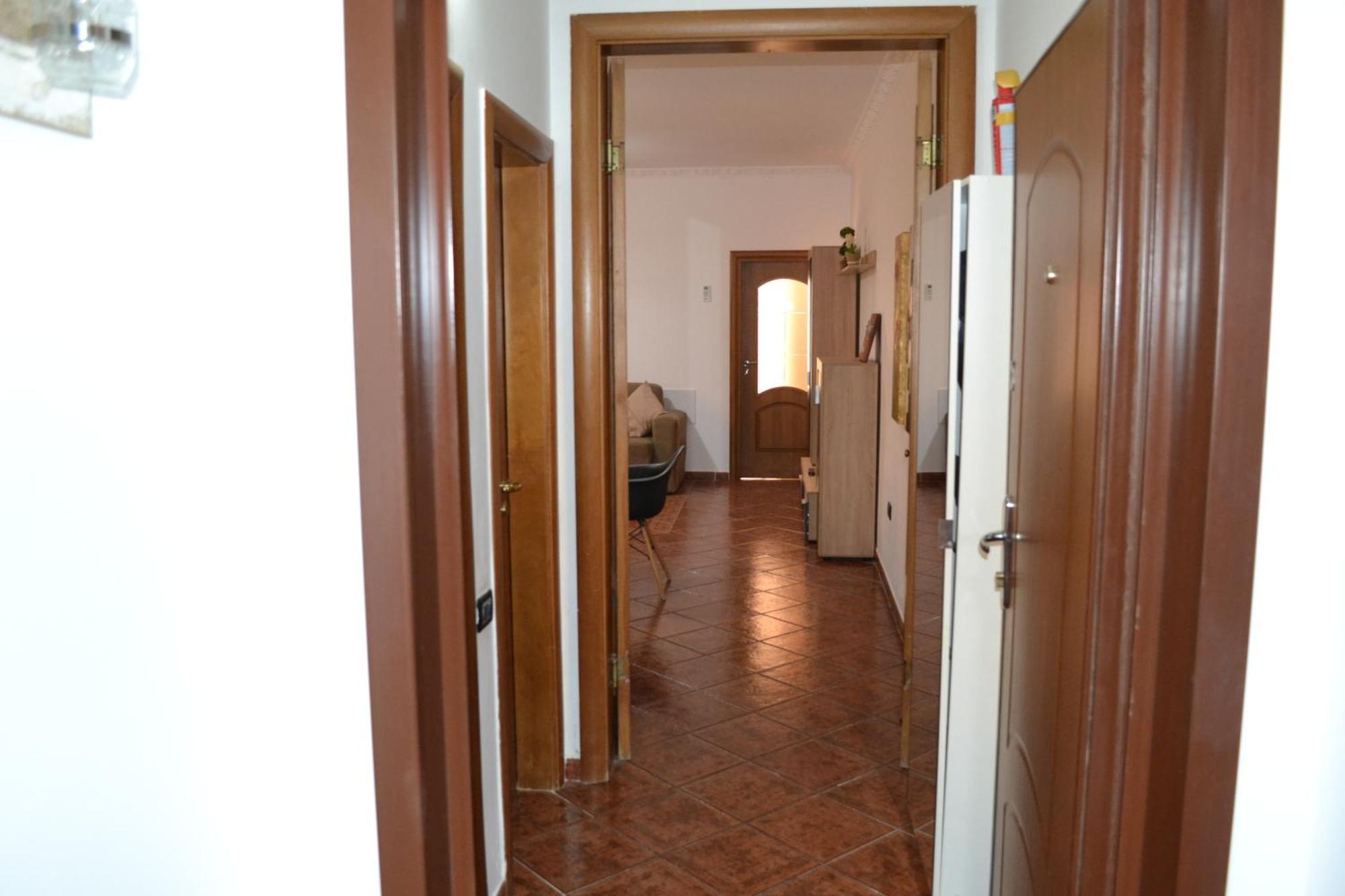 Central 5 Bedrooms Apartment Partial Seaview Vlore Luaran gambar